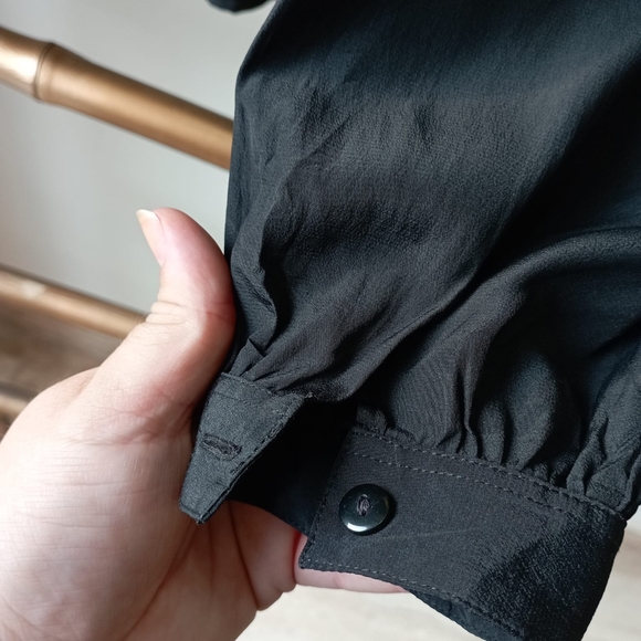 Vintage Geometric Flowy Top - Picture 13 of 16